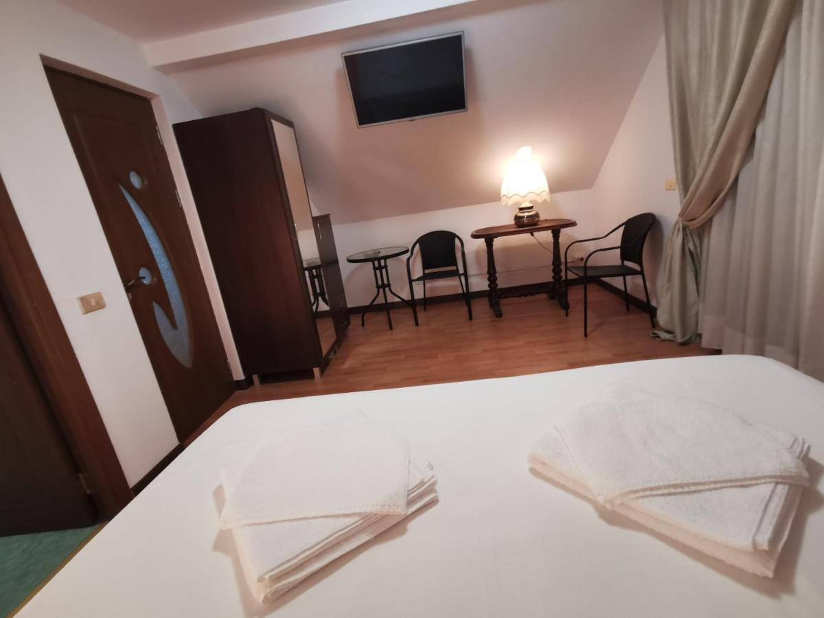 Vila Deal Săcele Εξωτερικό φωτογραφία