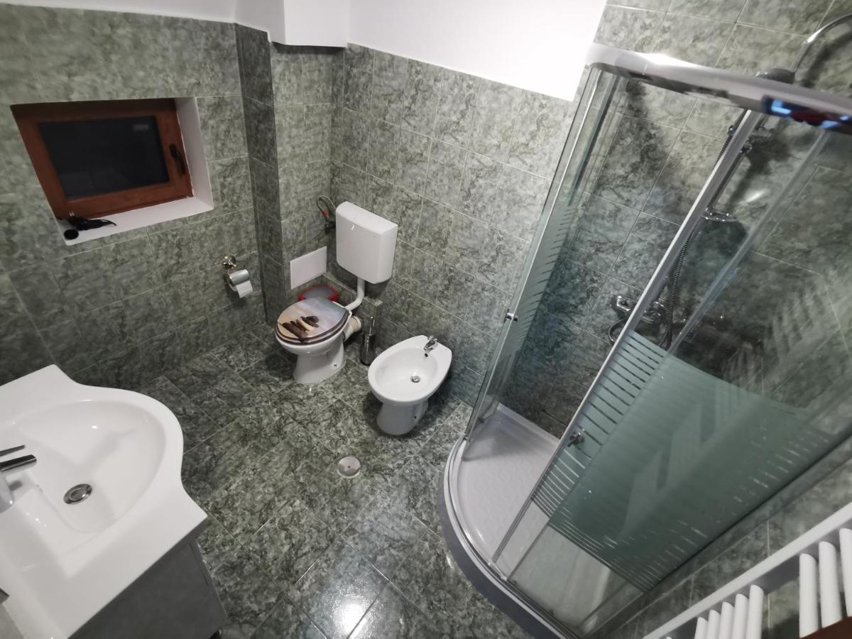 Vila Deal Săcele Εξωτερικό φωτογραφία