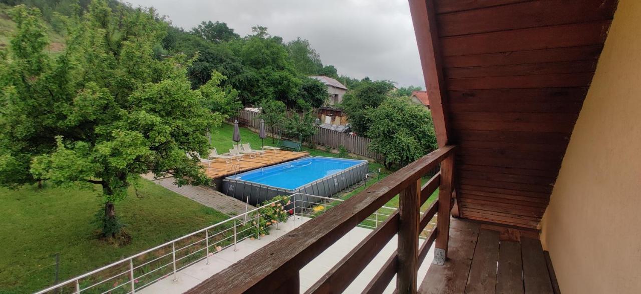 Vila Deal Săcele Εξωτερικό φωτογραφία