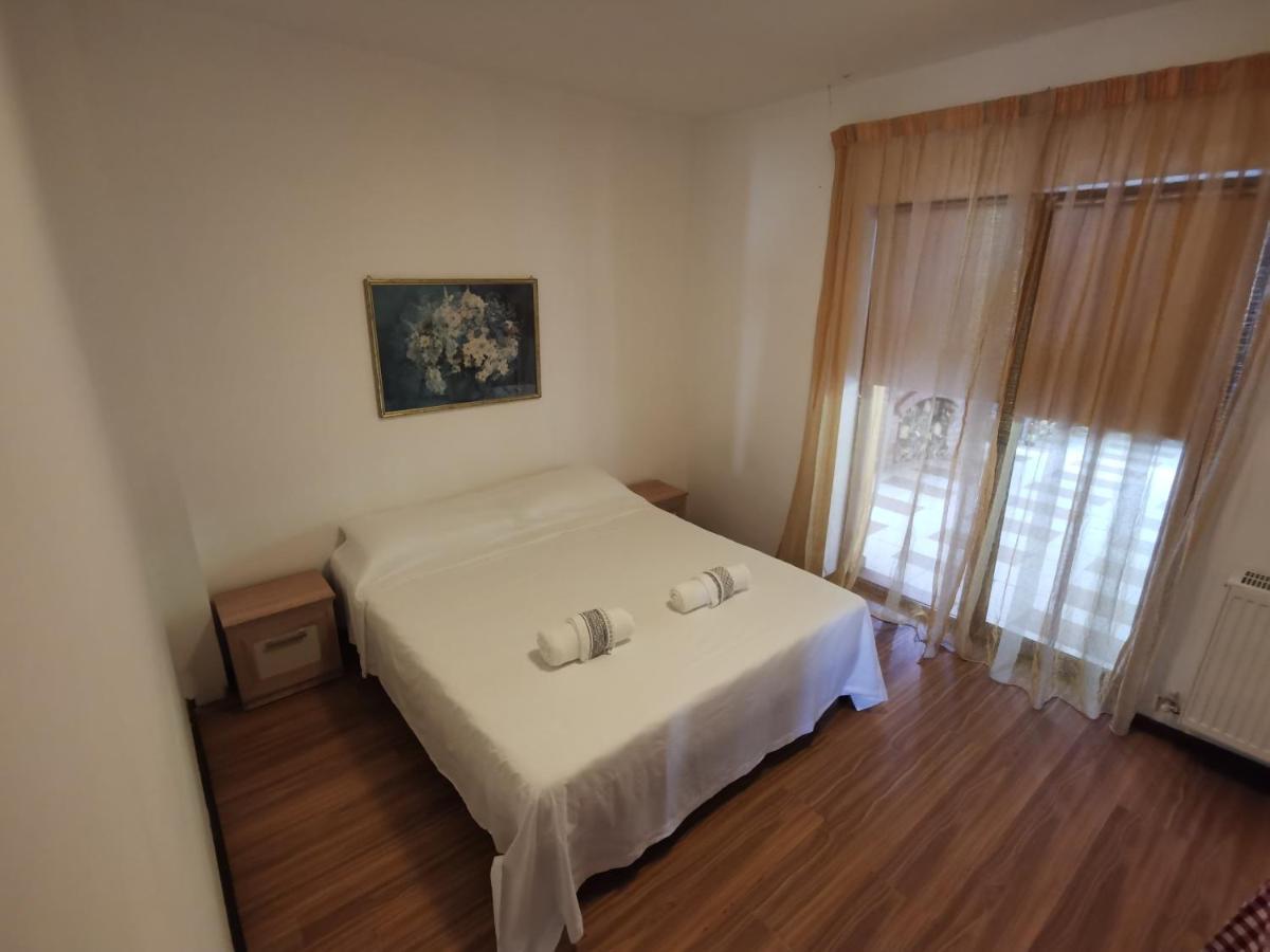 Vila Deal Săcele Εξωτερικό φωτογραφία