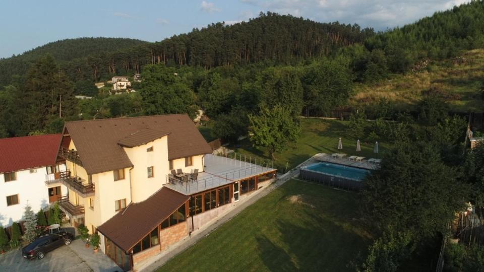 Vila Deal Săcele Εξωτερικό φωτογραφία